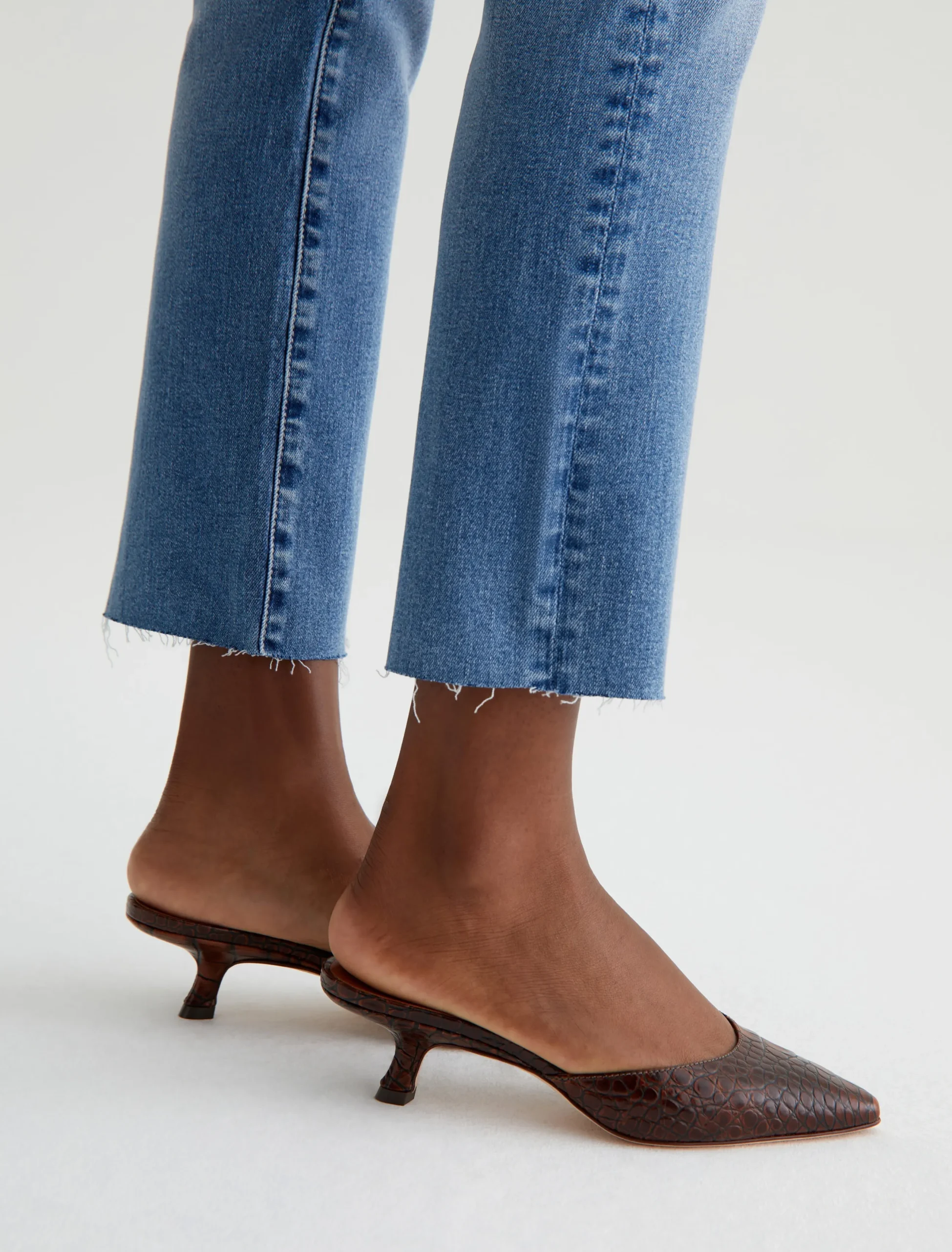 Women AG Jeans Mari Crop